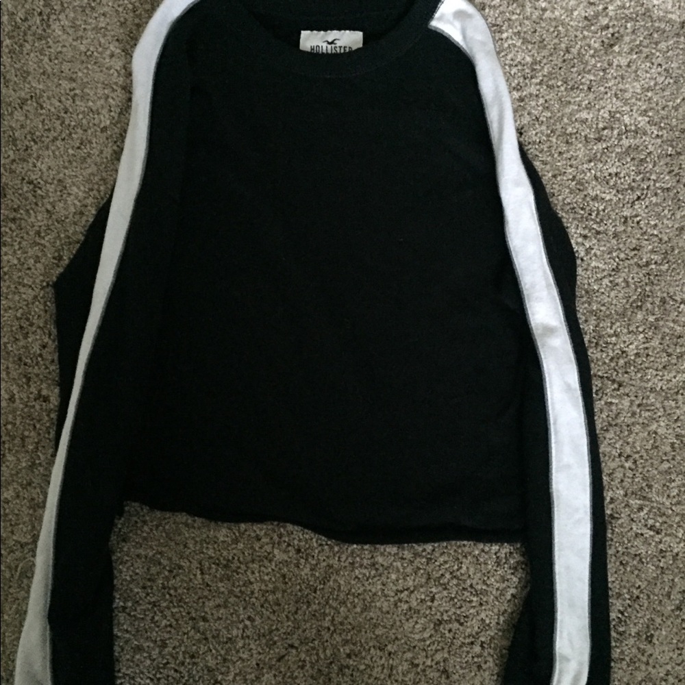 Clothes - Picture 7 of 8